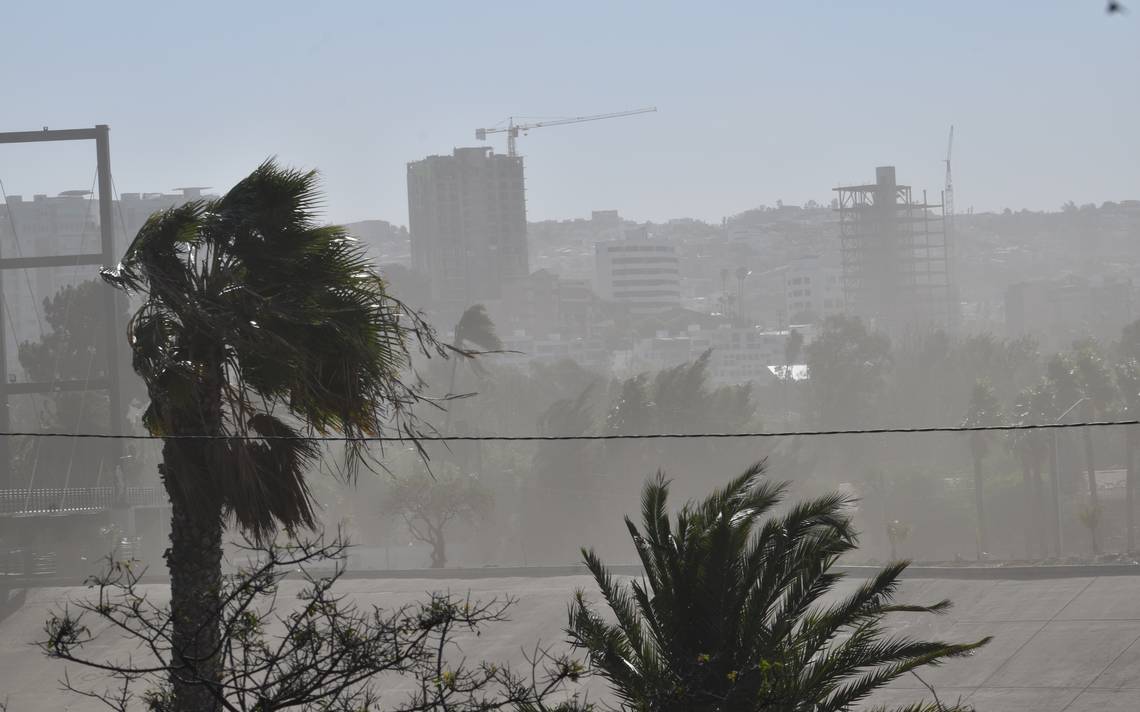 Advierte Protección Civil vientos de Santa Ana hoy y mañana