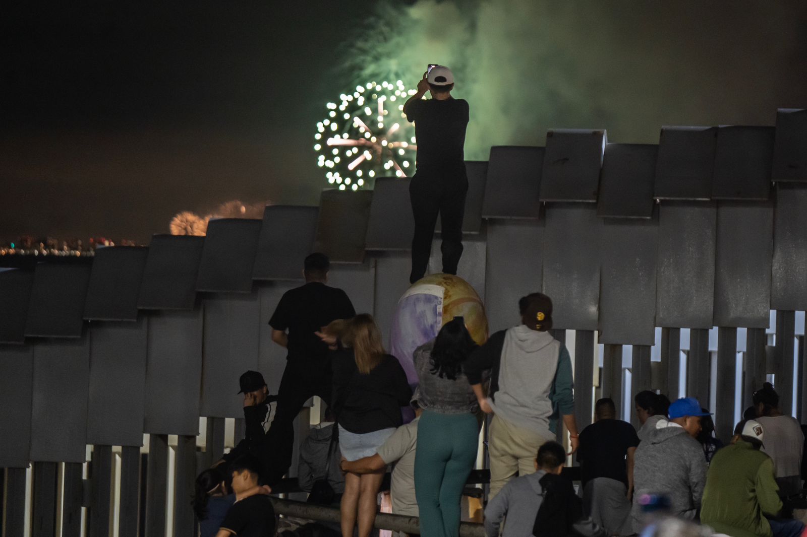 [VIDEO] Celebran familias el 4 de julio en Playas de Tijuana