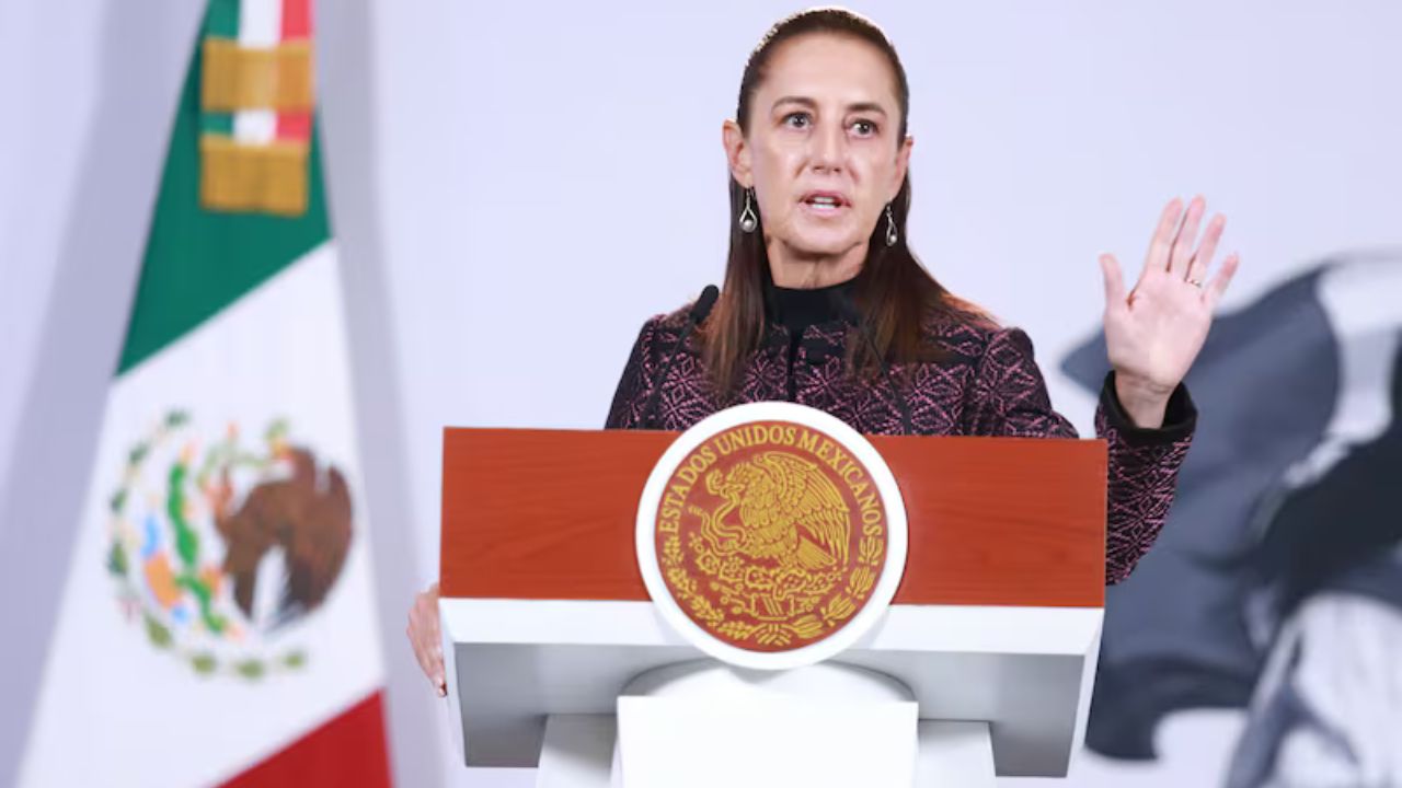 Sheinbaum pide explicaciones a Kuri y al embajador Johnson por academia policial en Querétaro