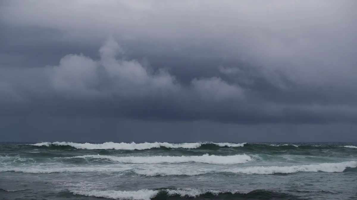 Se convierte huracán Beryl en categoría 4