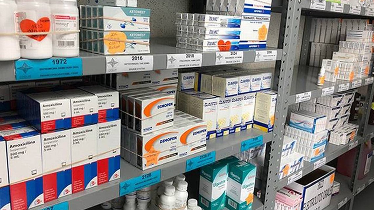 Resuelto el abasto de medicamentos: AMLO