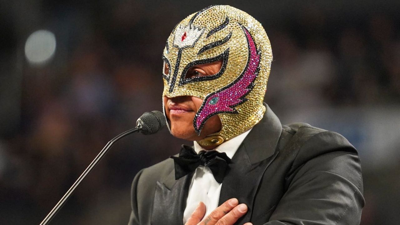 Ingresa Rey Mysterio al Salón de la Fama de la WWE