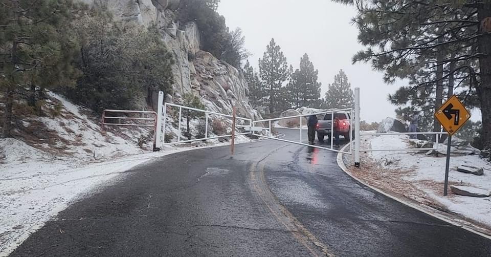 Cierran acceso a San Pedro Mártir por nevada