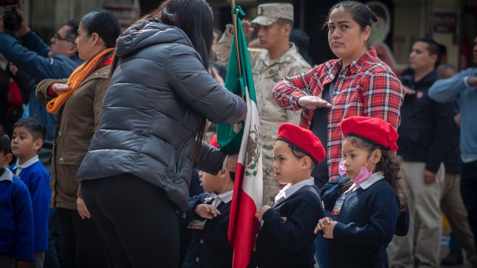 Celebran El Día de la Bandera en Ayuntamiento de Tijuana.