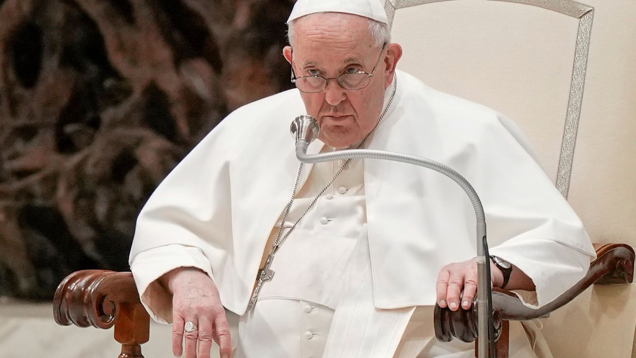 Rechaza Ucrania llamado del Papa a negociar con Rusia