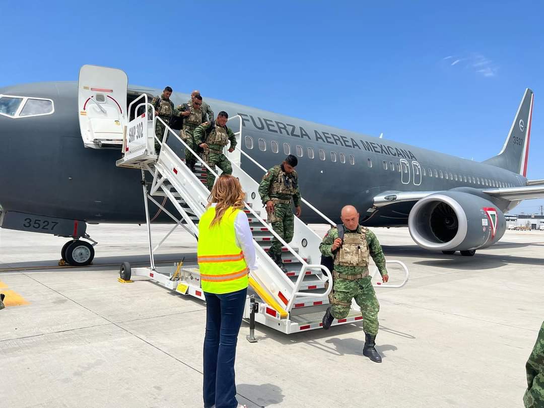 Recibió Gobernadora a Militares y GN