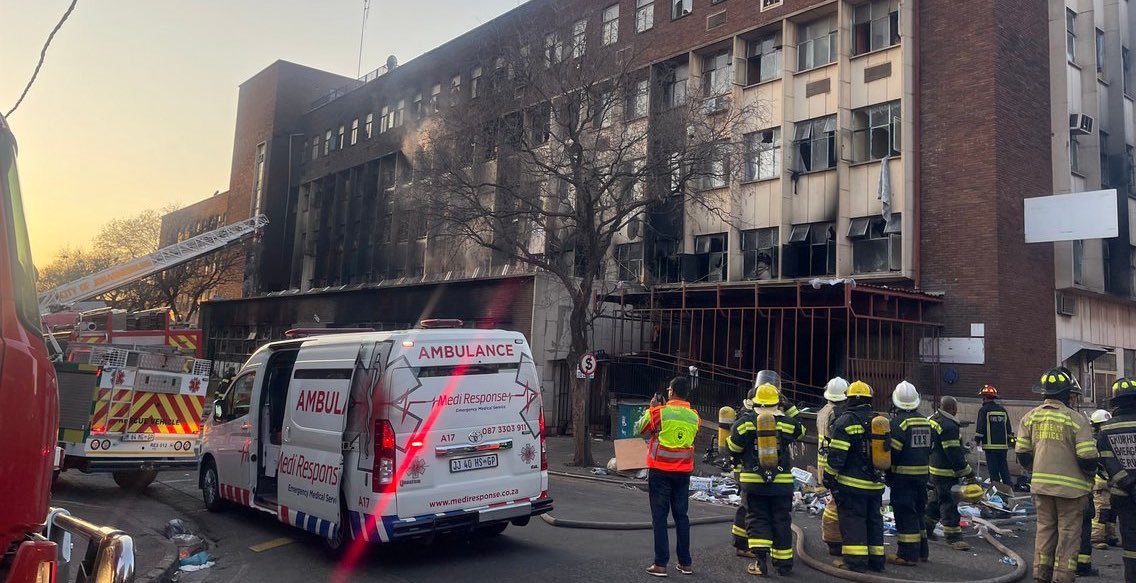 [VIDEO] More than 70 dead and 50 injured in a building fire: Johannesburg