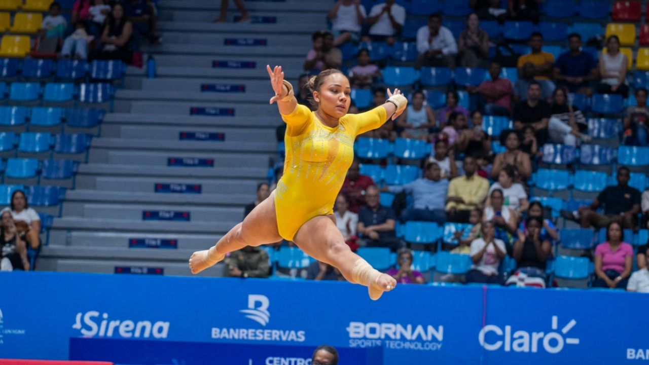 Natalia Escalera se convierte en la mejor gimnasta de Centroamérica y el Caribe