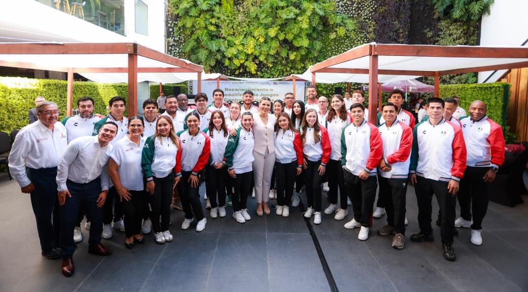 Reconocen a atletas que destacaron en los Juegos Centroamericanos 2026