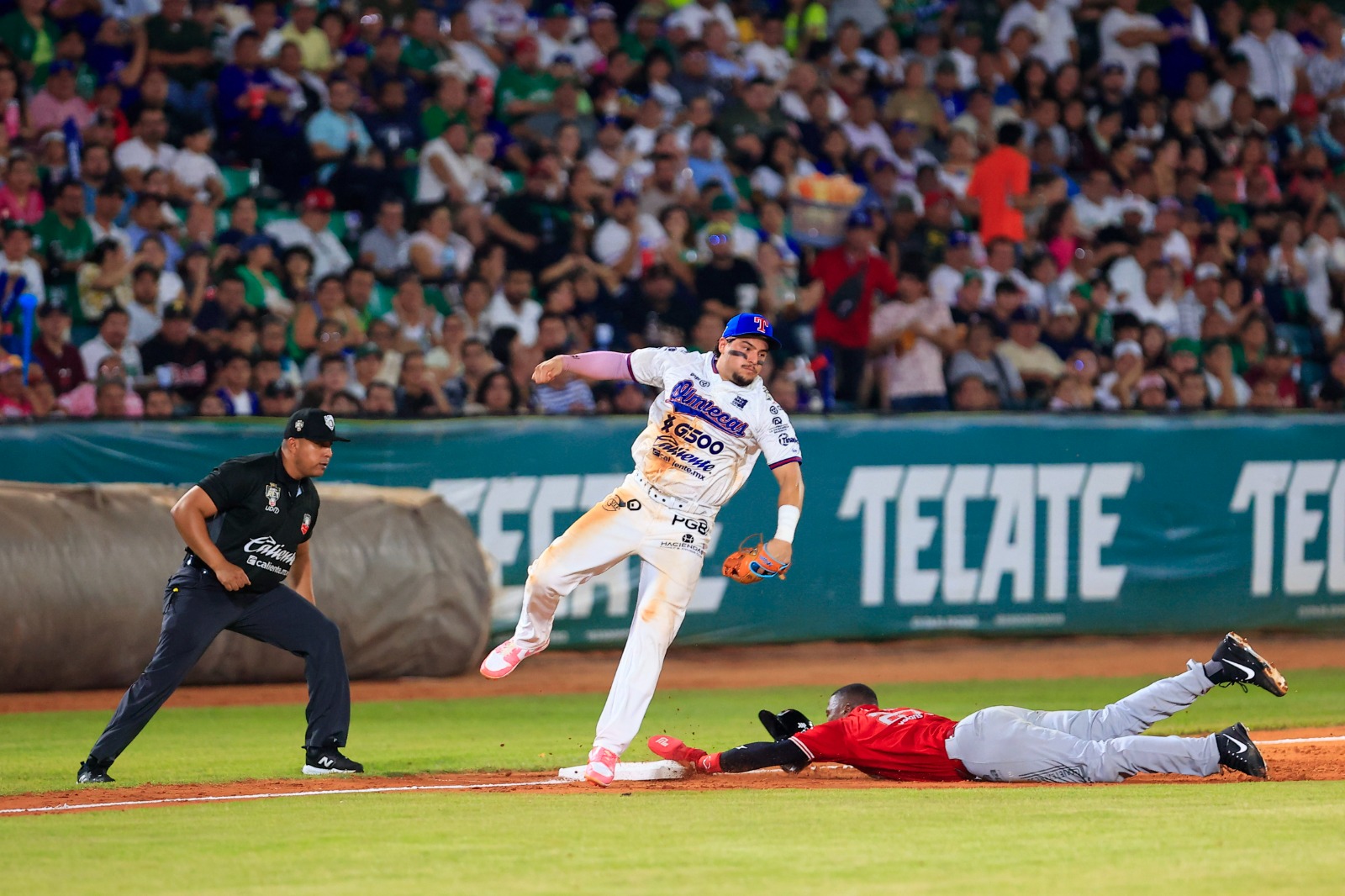 Toros de Tijuana toma ventaja en la Serie del Rey tras ganar en Tabasco