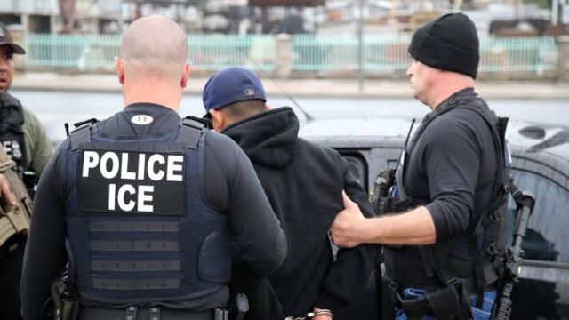 ICE vuelve a quedarse sin candidato para dirigir la agencia migratoria