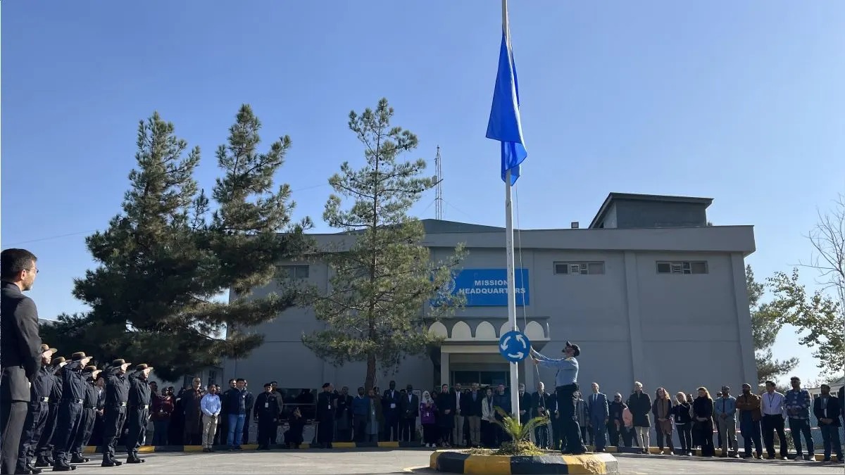 Ondea ONU bandera a media asta por 101 trabajadores muertos