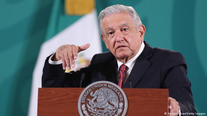 AMLO afirma que su gobierno no reprime ni asesina periodistas