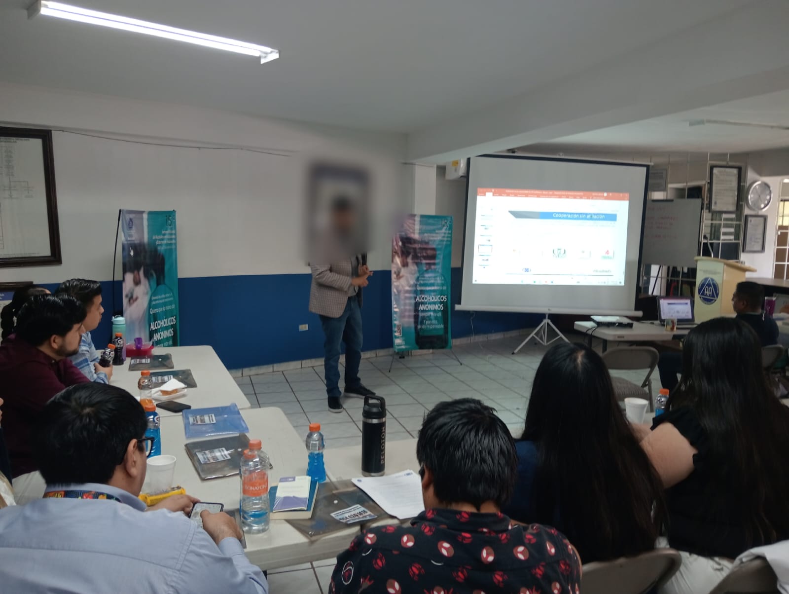 Rueda de prensa de Alcoholicos Anónimos en Tijuana