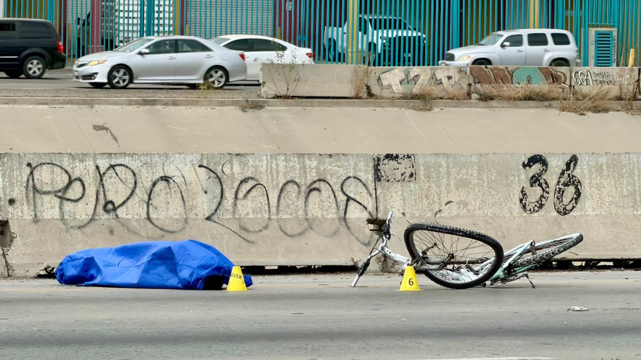 Muere ciclista tras ser atropellado en la Vía Rápida Poniente