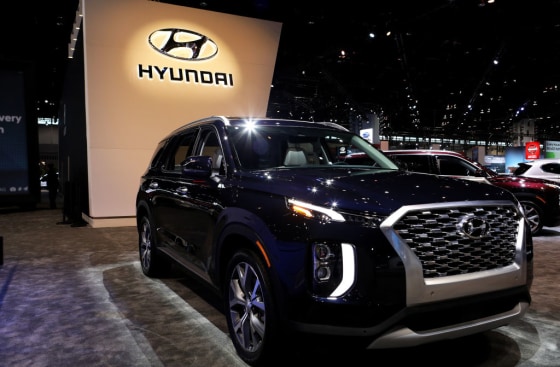 El Hyundai Palisade 2020 se exhibe en el 112º Salón del Automóvil de Chicago en el McCormick Place de Chicago, Illinois, el 6 de febrero de 2020.