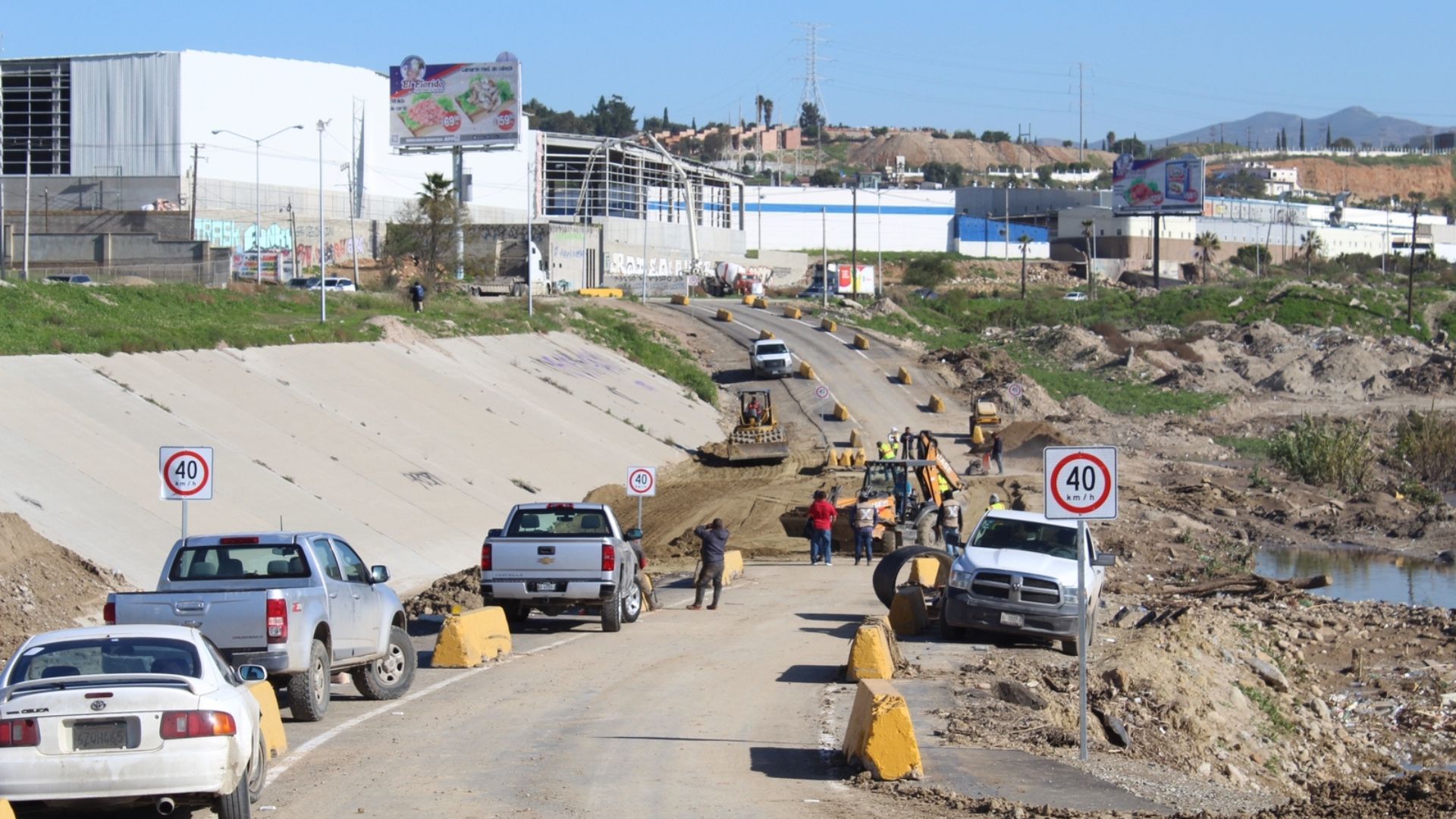 [VÍDEO] Gobernadora inaugura oficina a un costado del terraplén