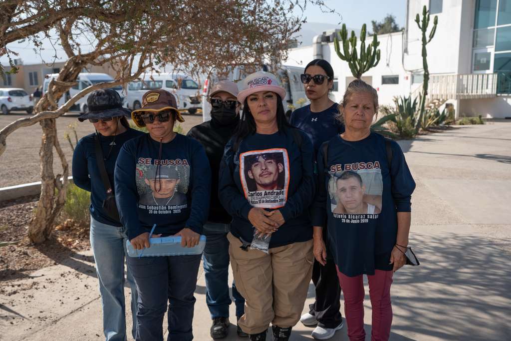 Buscadoras localizan restos de cuatro personas en basurero de Tijuana-Rosarito