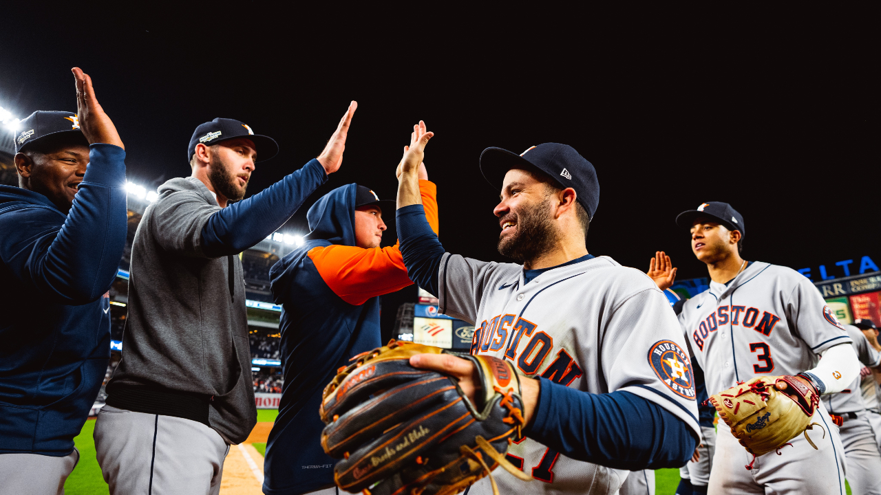 Houston Astros ganaron de visita en el Yankee Stadium y están a un juego de la Serie Mundial. (Foto: Twitter @Astros)