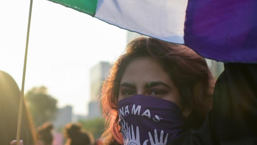 Mujeres marchan en el 25N contra la violencia de género: CDMX