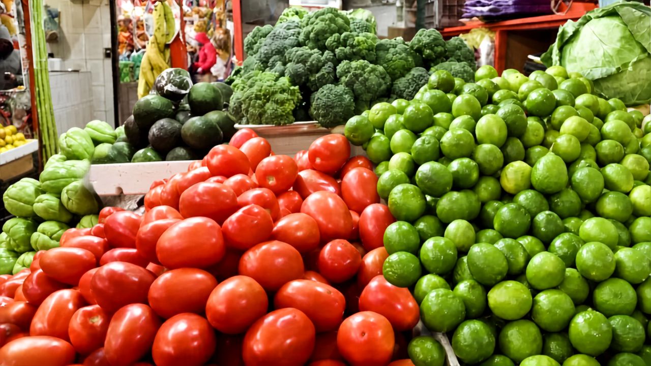 Canasta básica baja de precio: ¿Cuánto cuesta ahora?