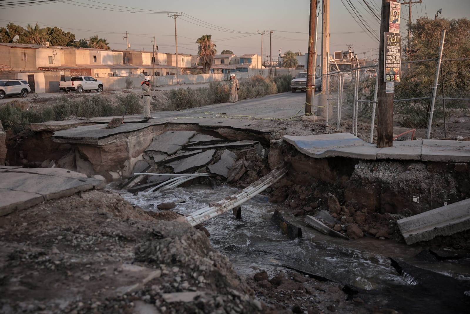 Se abre la tierra en Mexicali