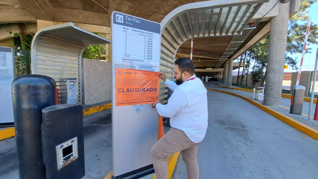 Clausuran estacionamiento del Aeropuerto de Tijuana