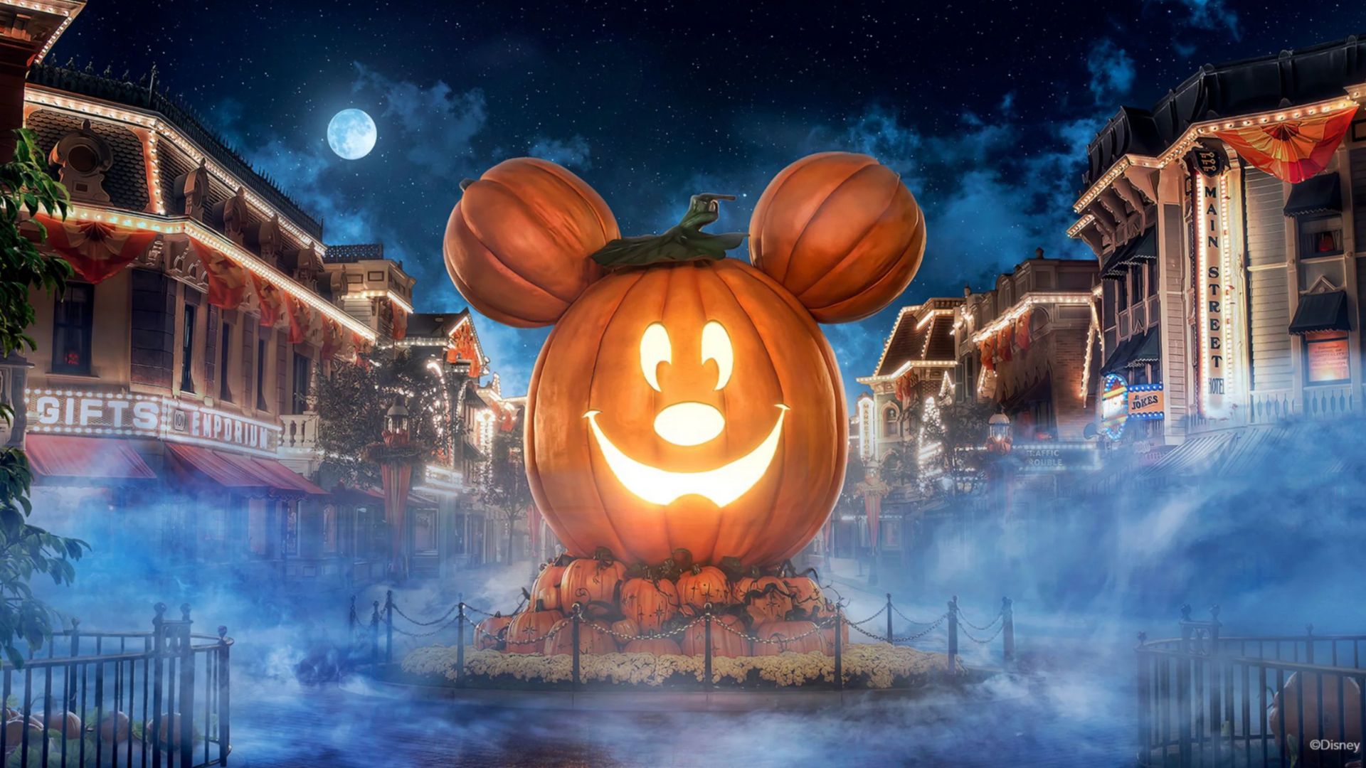 Halloween spirit arrives at Disneyland with special attractions and autumn fun