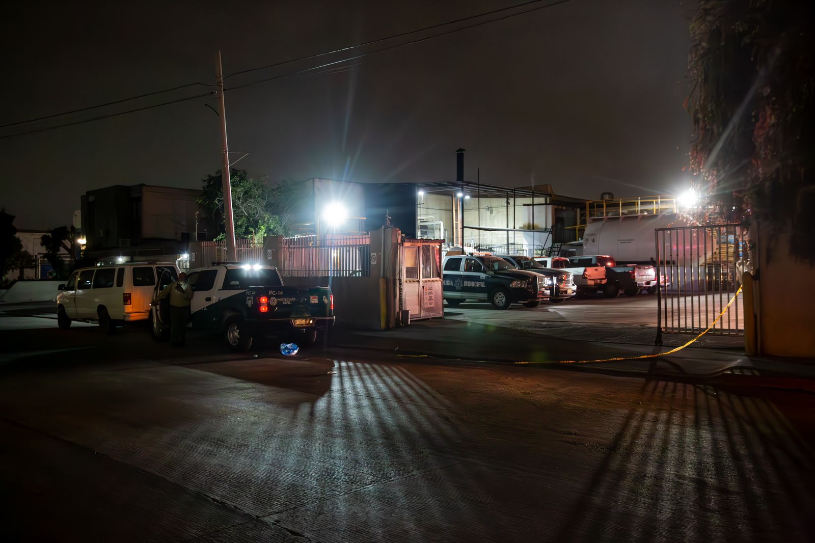 Muere trabajador atrapado en maquinaria de una fábrica: Tijuana