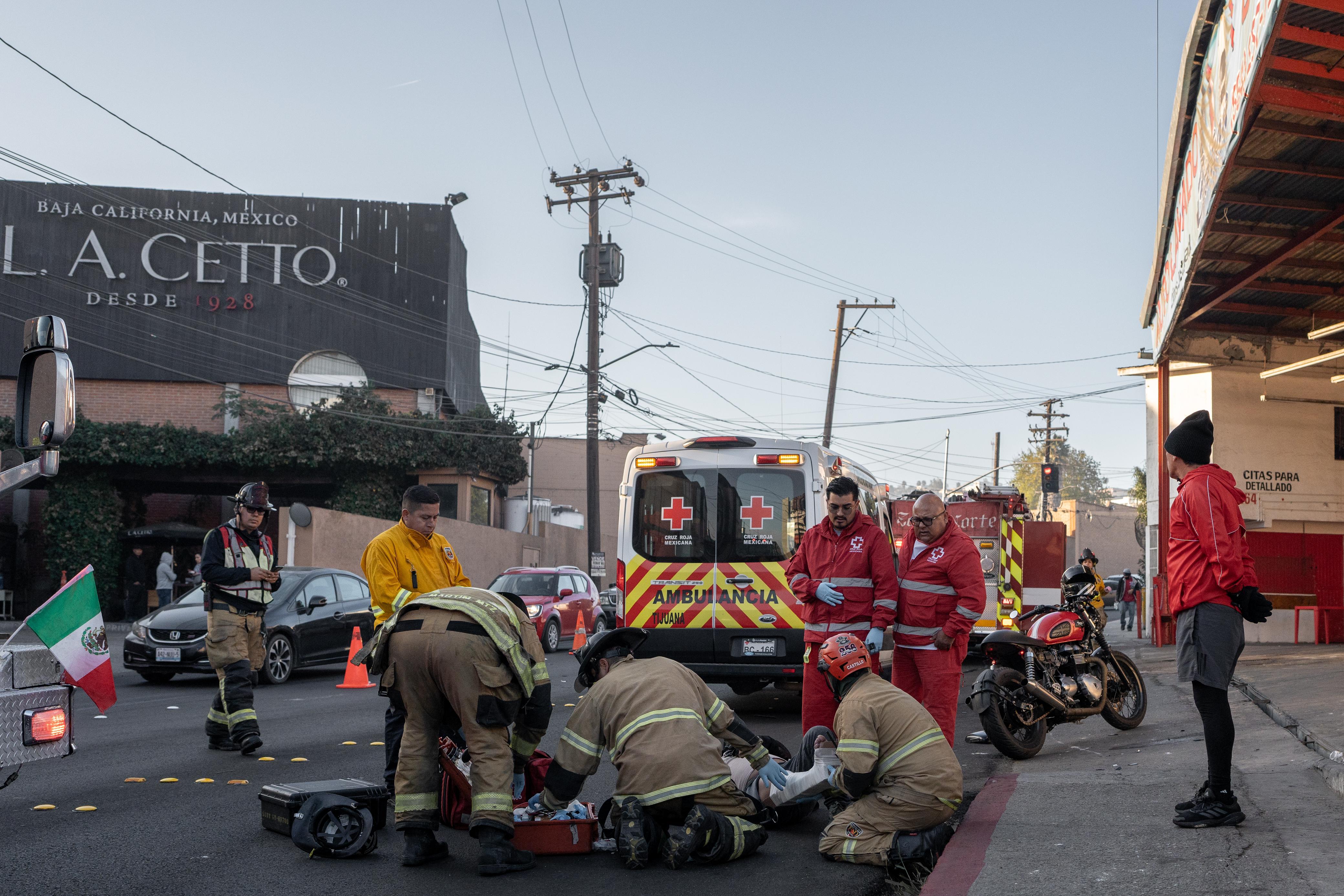 Motociclista sufre accidente en la Col. Hidalgo