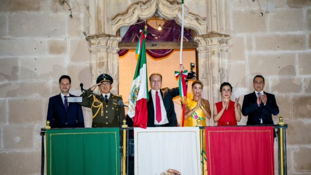 DURANGO: Miles de familias celebraron el Grito de Independencia