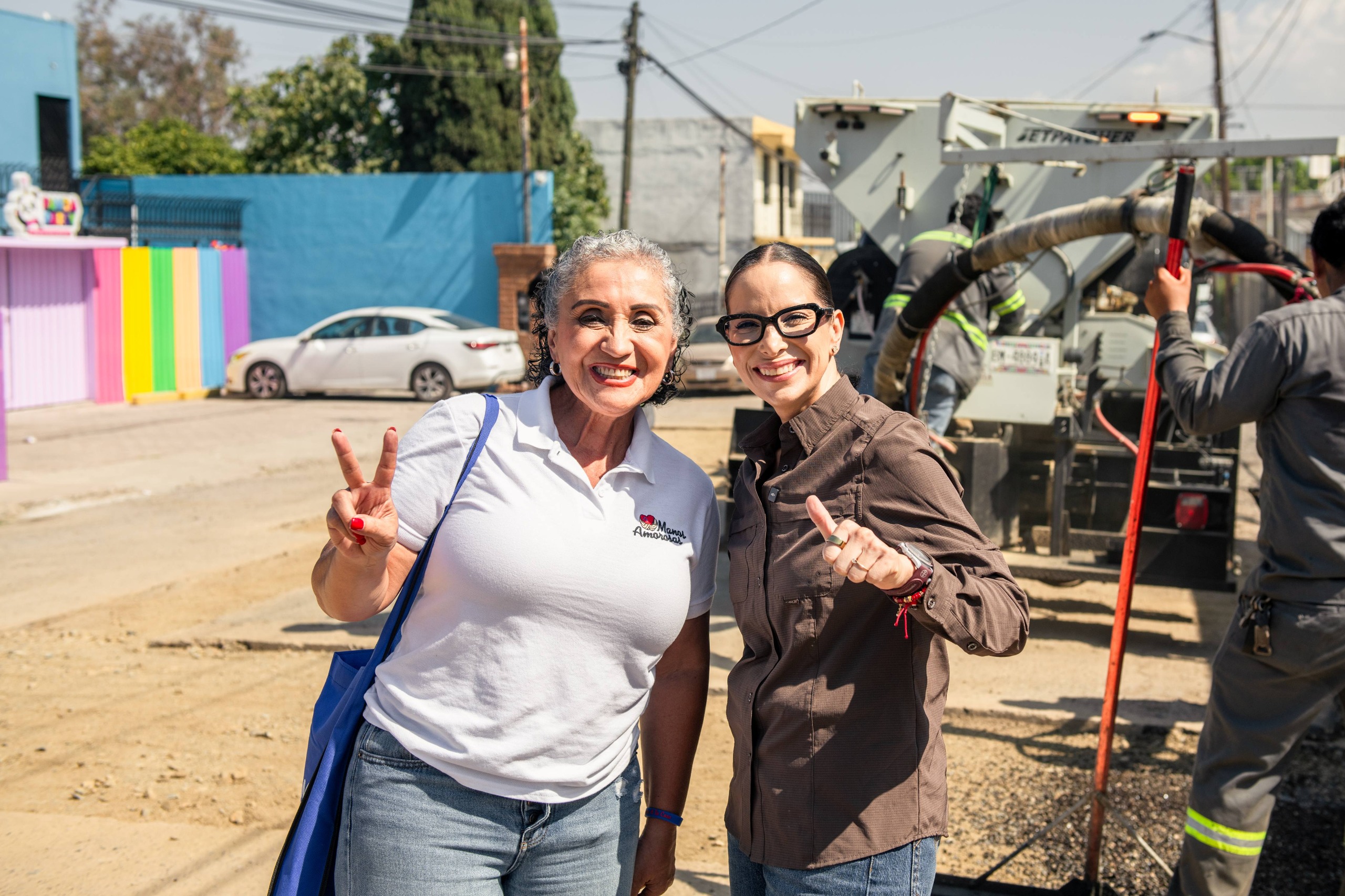 TIJUANA: Reparan baches que dificultaban el acceso a casa de adultos mayores en Las Huertas