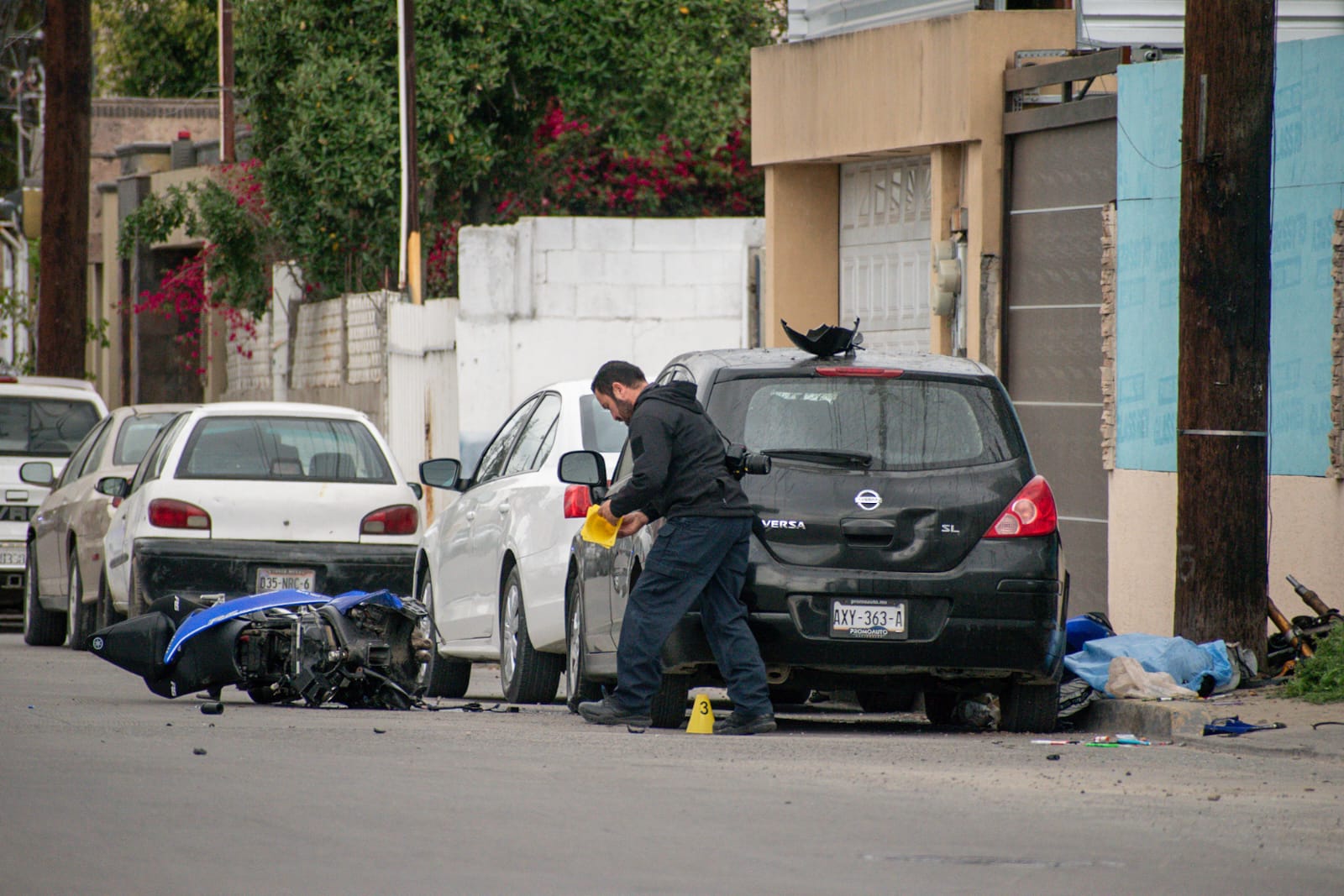 [VIDEO] Young Motorcyclist Dies After Crashing Into Pole: Tijuana