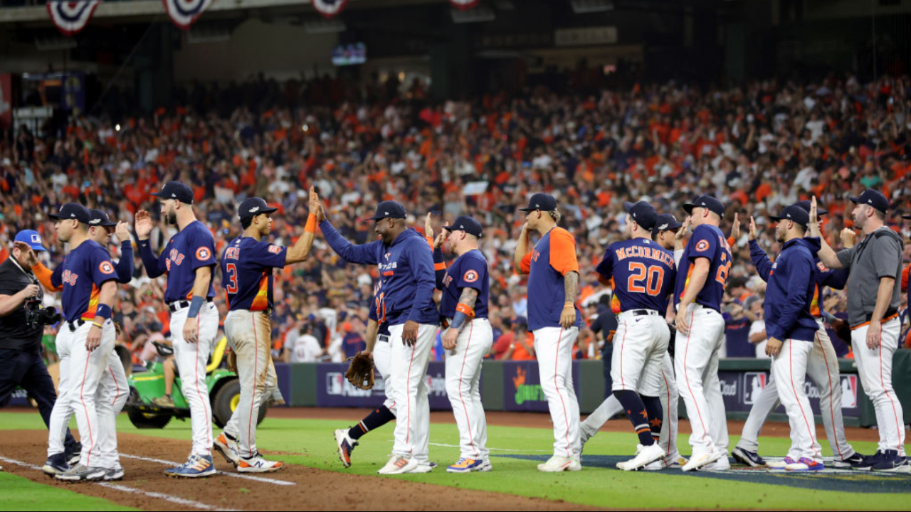 Los Astros tienen ventaja de 2-0 en la Serie Divisional vs Mariners. (Foto: Twitter @LosAstros)