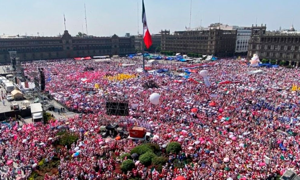 Enfatiza AMLO libertad de manifestación con “Marea Rosa”