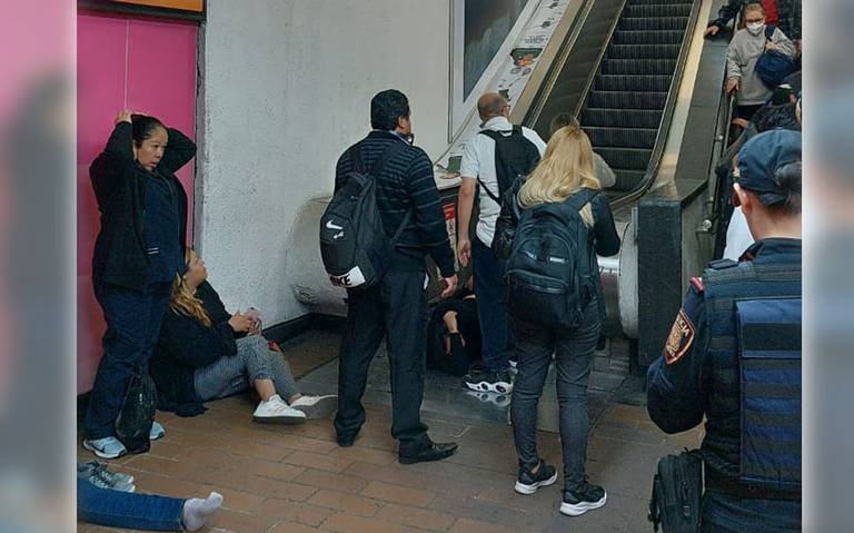 [VIDEO] Fallan escaleras eléctricas en metro de Polanco