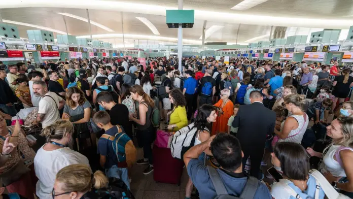 Fallo informático provoca caos en aeropuertos de EE.UU