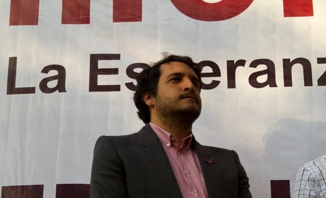 El hijo de AMLO en la carrera por la dirigencia de Morena