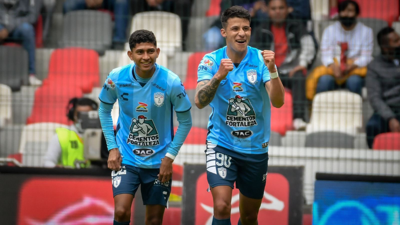 Illian Gerardo Hernández (90), nativo de Fresnillo, Zacatecas, marcó sus primeros dos goles en la LIGA MX. (Foto: Twitter @Tuzos).