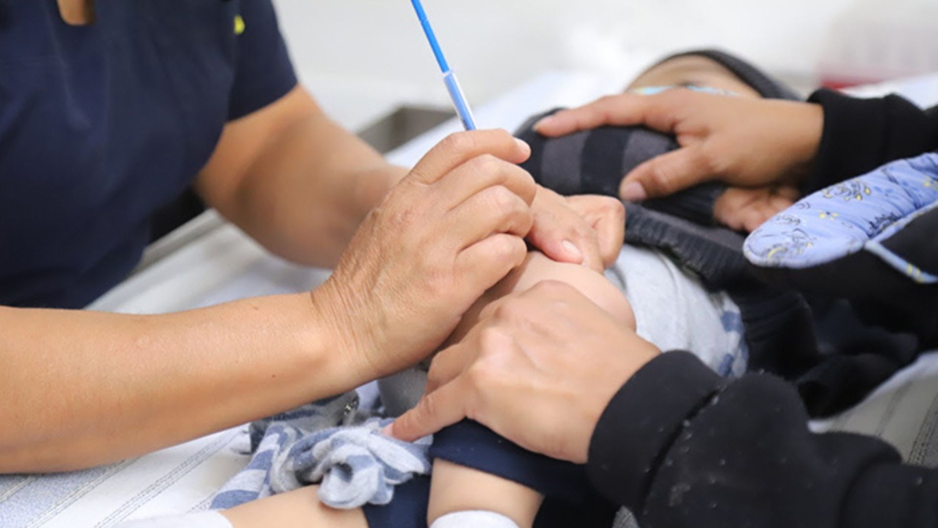 Llegan vacunas contra la polio a Gaza tras brote