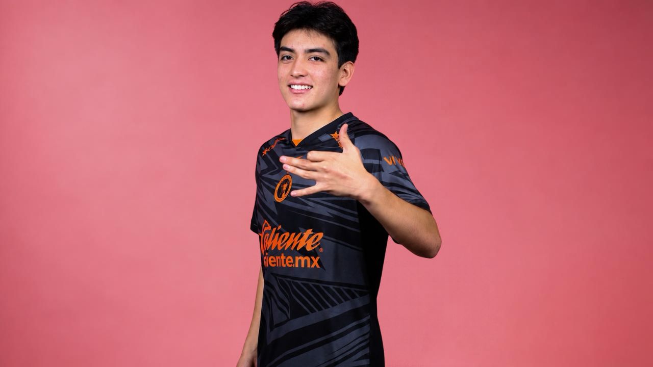 Xolos tendrá firma de autógrafos de su nueva jersey, encabezada por Gilberto Mora