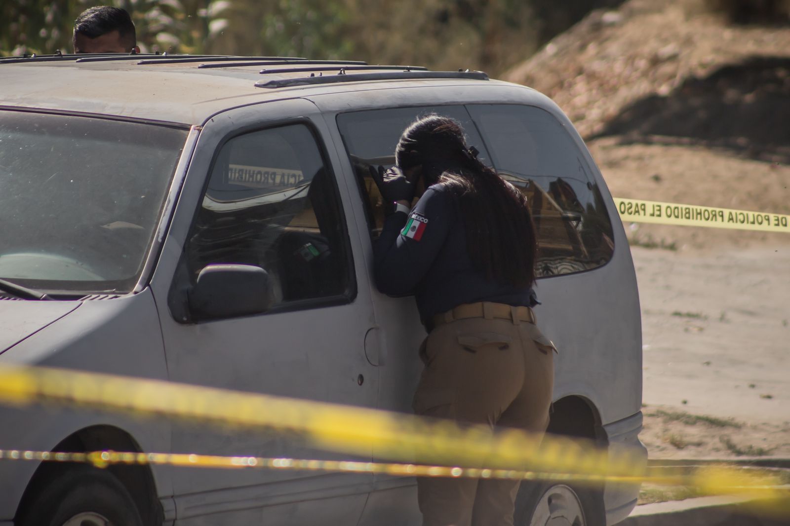 [VIDEO] Abandonan camioneta con un cuerpo: Tijuana