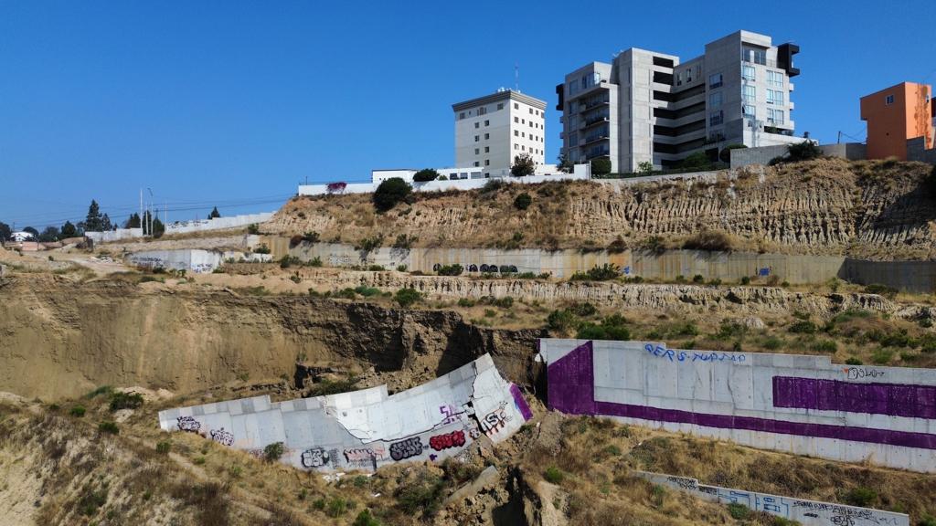 Otro deslizamiento en Tijuana, ahora en Colinas del Rey