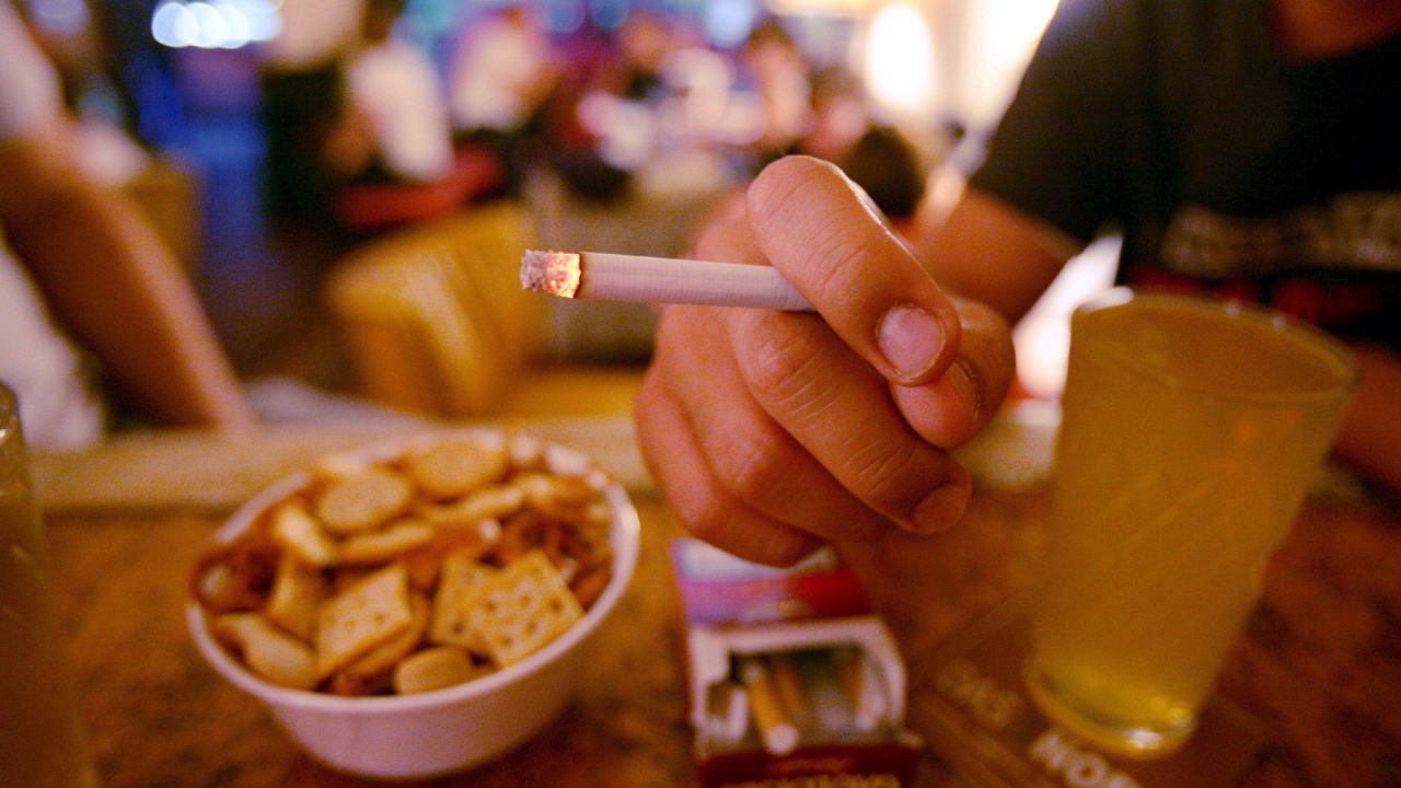 Vuelve el cigarro a restaurantes de Tijuana