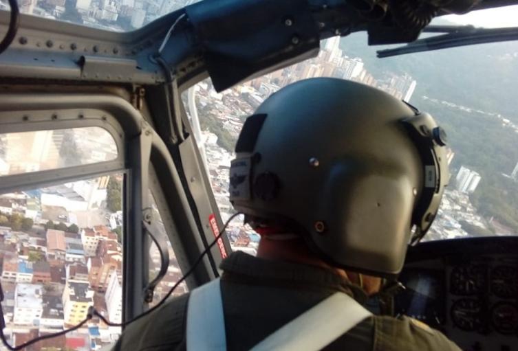 Mueren ocho miembros de la Fuerza Aérea Colombiana tras accidente