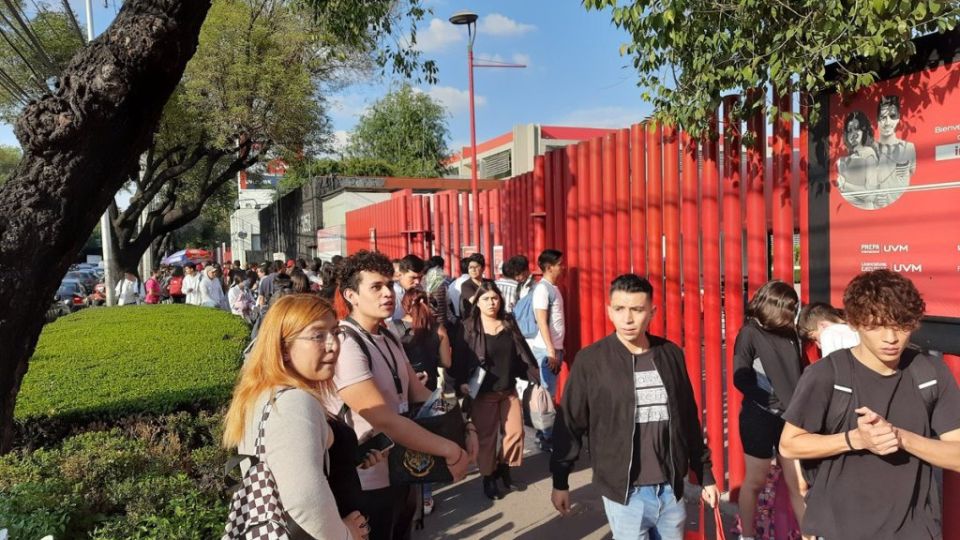 Riña entre alumnos provoca desalojo temporal en la UVM Coyoacán