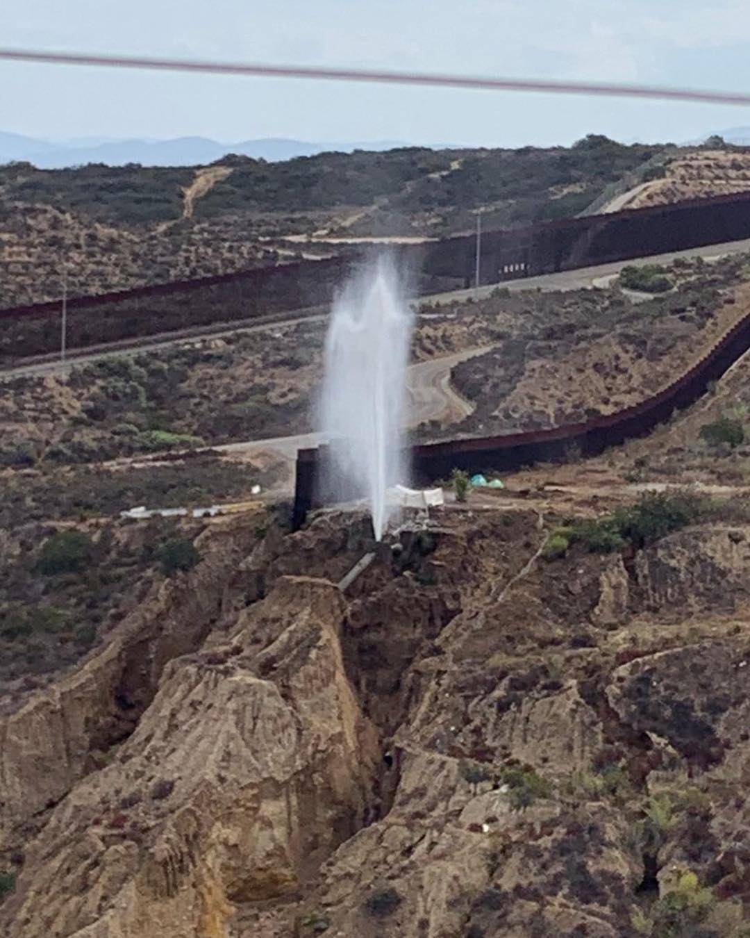 Tras dos meses, reparan mega fuga de agua en Cañón del Matadero