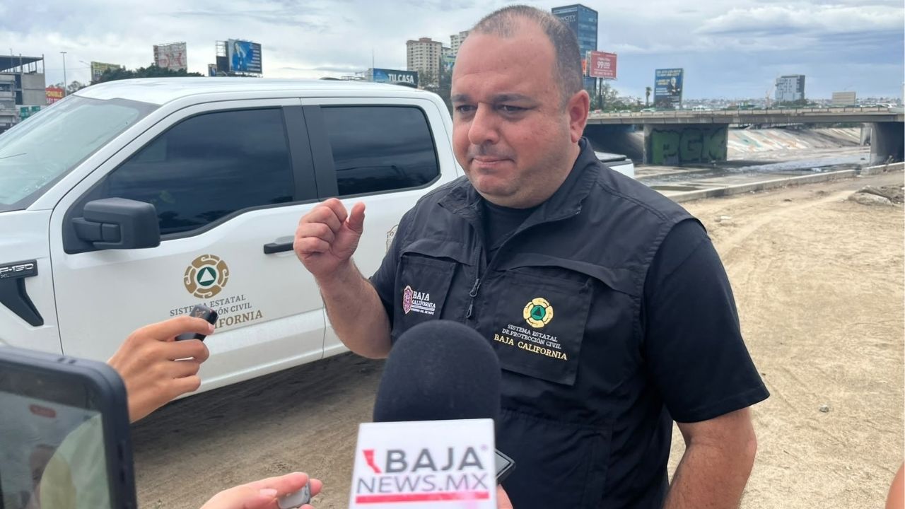 Cae infraestructura eléctrica en Baja California previo a llegada de tormenta; prevén suspensiones y cortes de luz