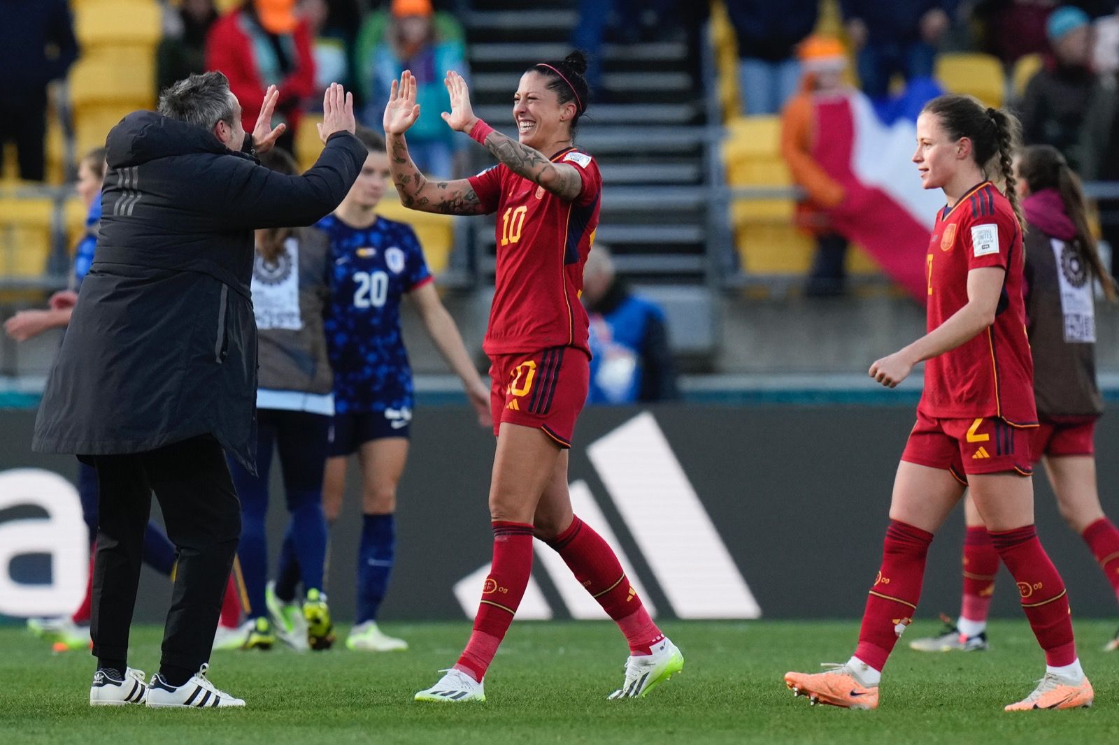 Avanzan España y Suecia a semifinales del Mundial Femenil de la FIFA