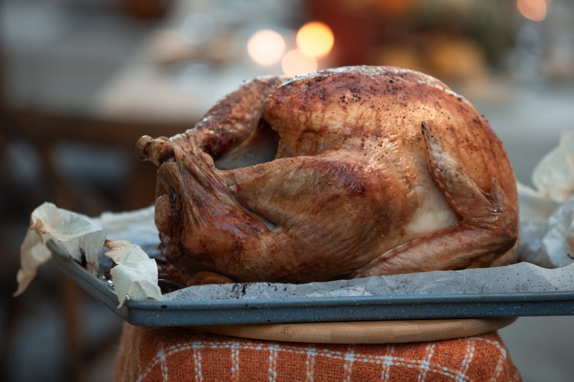 Cena de Thanksgiving costará 21% más este año a estadounidenses